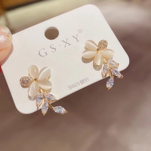 CZ Crystal Flower & Leaf Drop Earrings - Picture 2 of 5